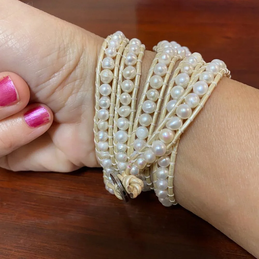 Victoria Emerson Freshwater Pearls on Ivory Apple Watch Strap